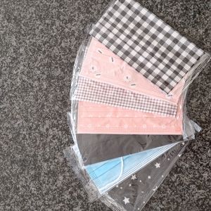 Individually wrapped disposable 3ply mask.